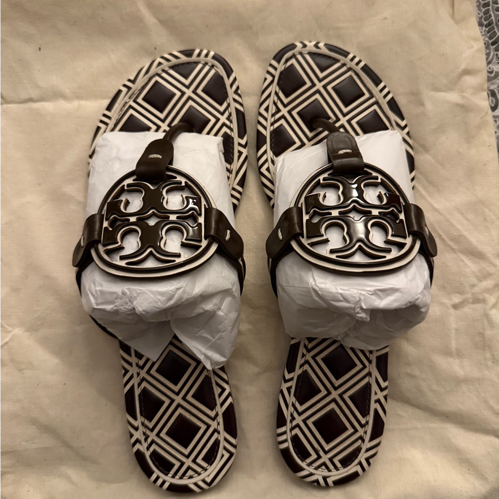 Tory Burch Black And White Patterned Sandals